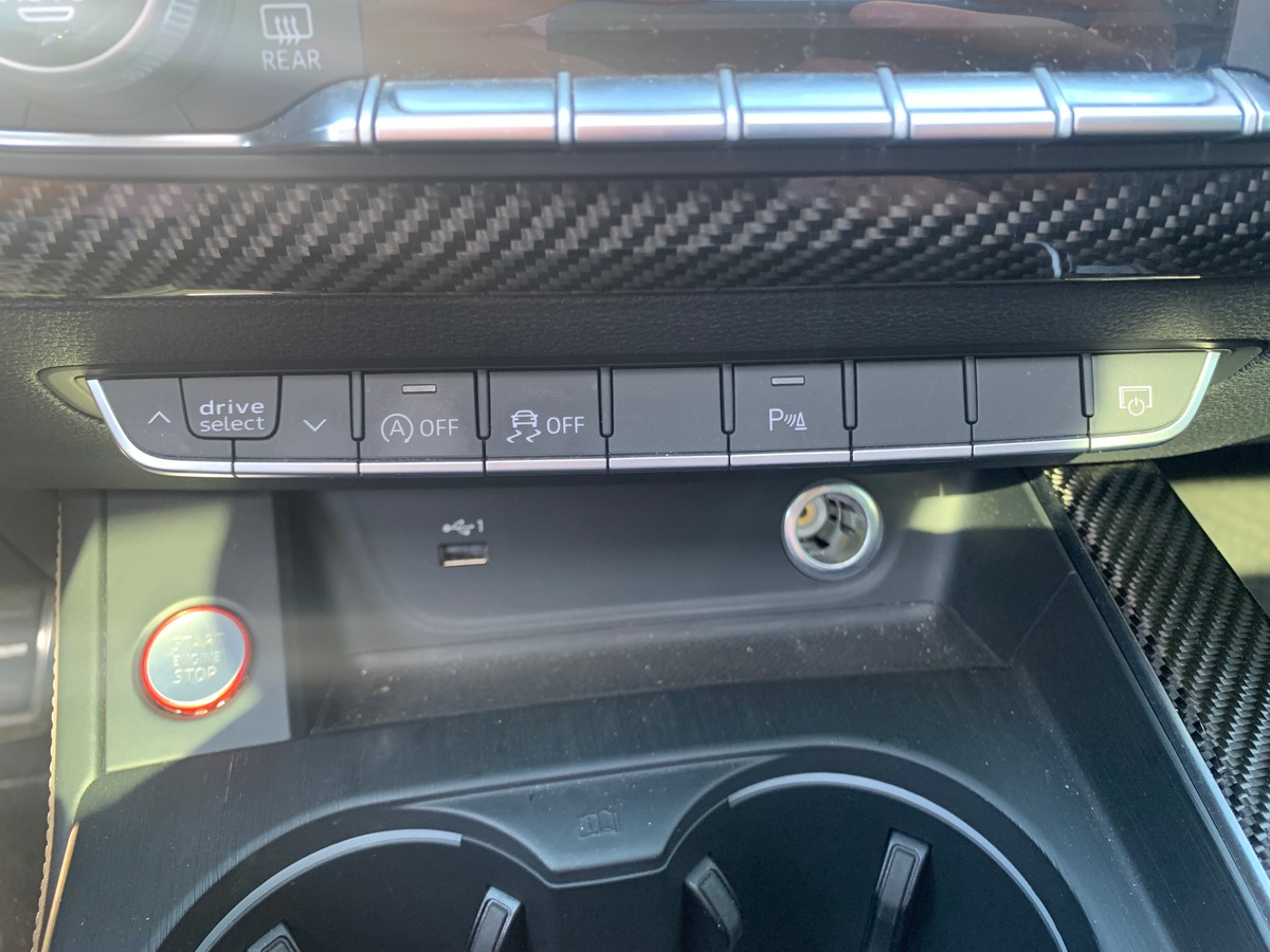 Audi RS5 450 ch | Quattro | Toit ouvrant | Caméra de recul | Affichage tête haute | Apple car Play