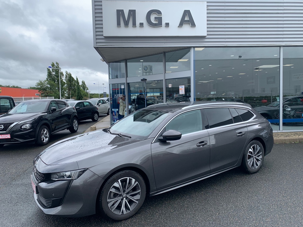Peugeot 508 SW 130 ch | ALLURE | Caméra de recul | Mirror Screen | Système contrôle des angles morts