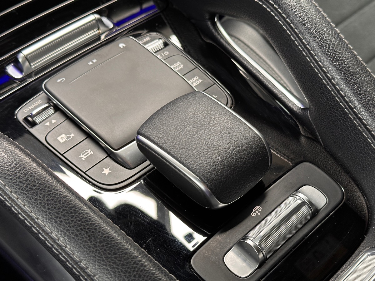 Mercedes-Benz Classe GLE 350 DE AMG LINE 4MATIC - ATTELAGE - BURMESTER - 1ère Main - TVA / LOA