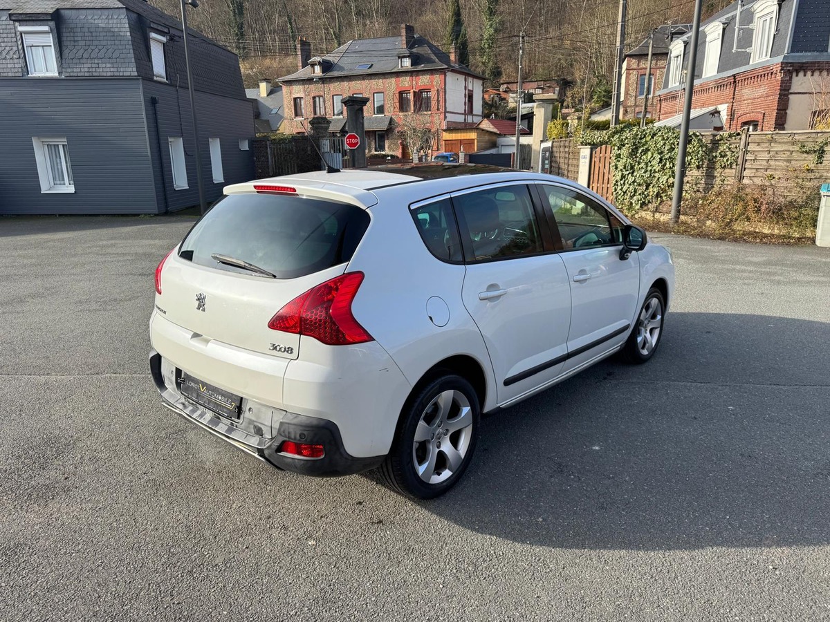 Peugeot 3008 1.6 HDi 110 - Boite Auto - Premium Pack - Garantie