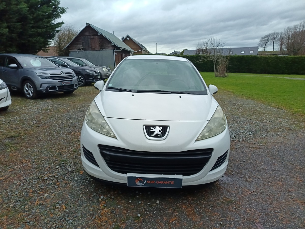 Peugeot 208 1.6l hdi 70 ch 2 places Vendu en l'état roulant