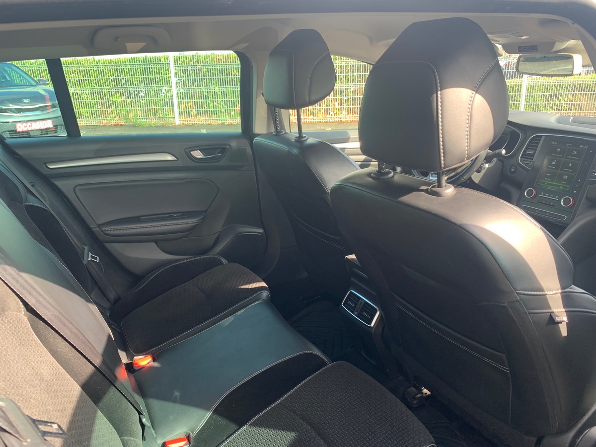 RENAULT Megane Estate Intens | GPS | Jantes Alu 17'' | Caméra de recul | Climatisation automatique