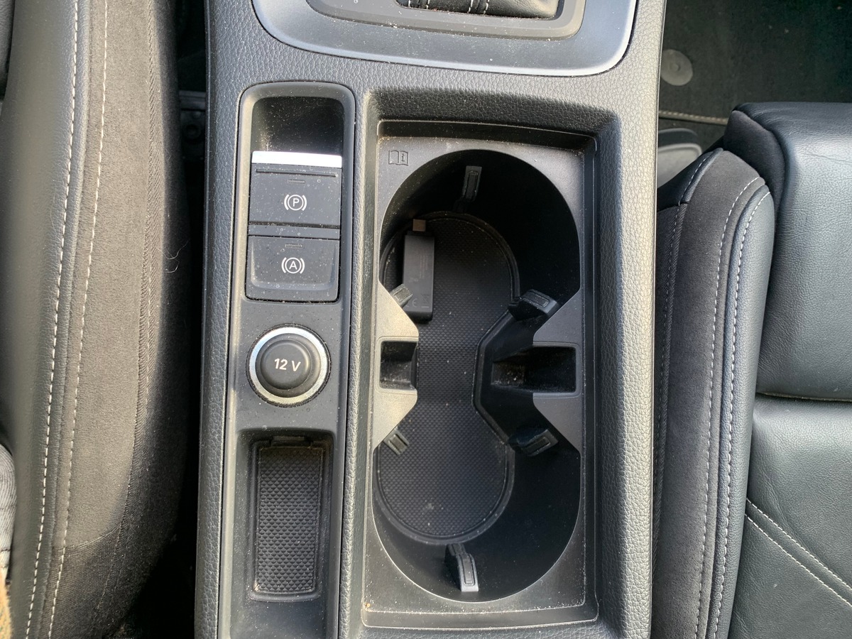 Audi Q3 Sportback 150 ch | S-Line | Caméra de recul | Apple car Play | Coffre assisté électriquement