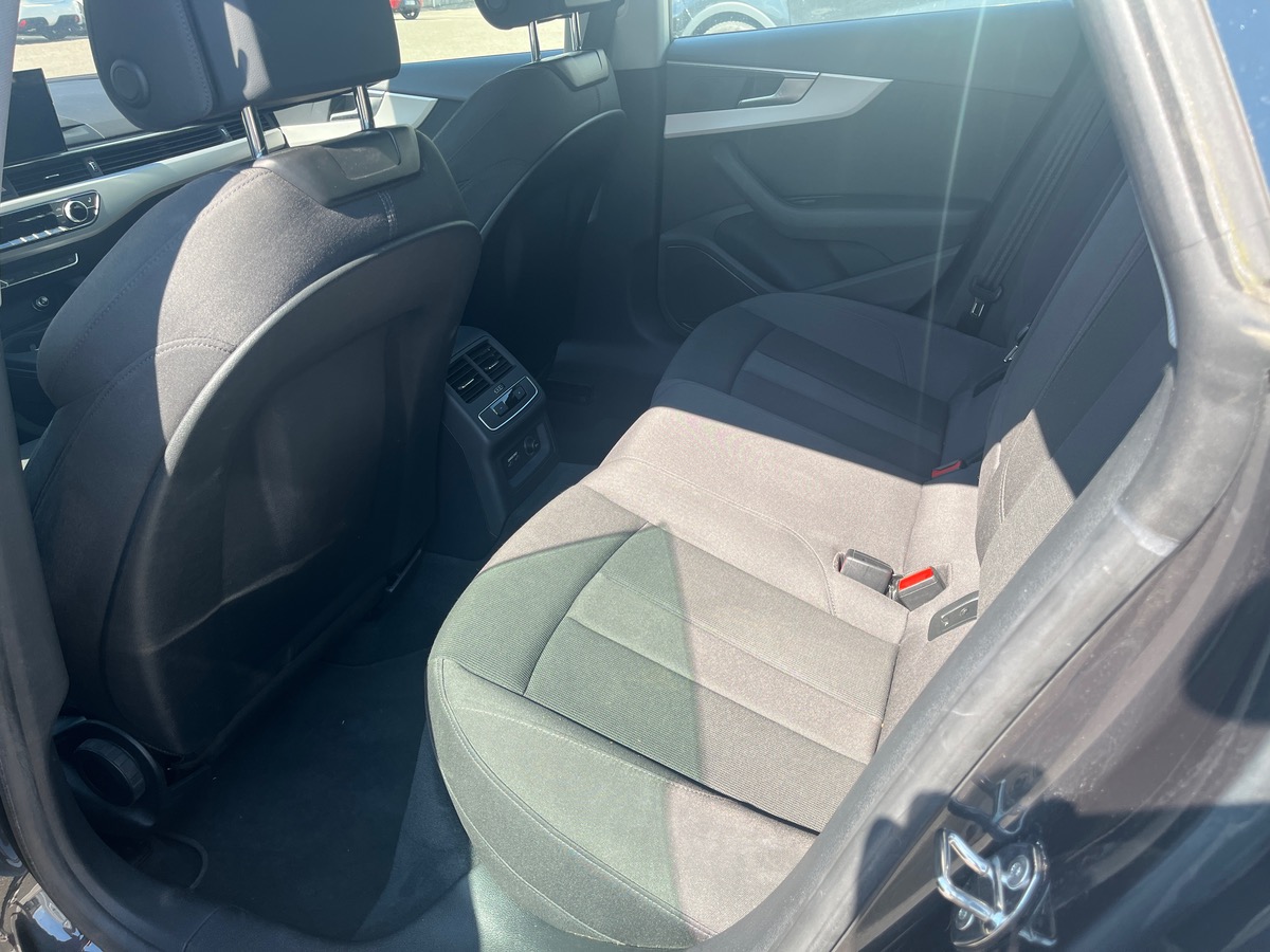 Audi A5 Sportback 40 2.0 TFSi Mild Hybrid S-Tronic7 190 cv DESIGN, suivi complet, sièges chauffants