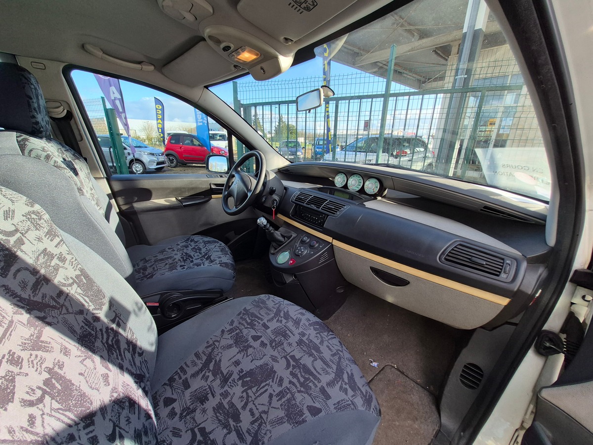 Citroën C8 2.0HDI 110 PACK