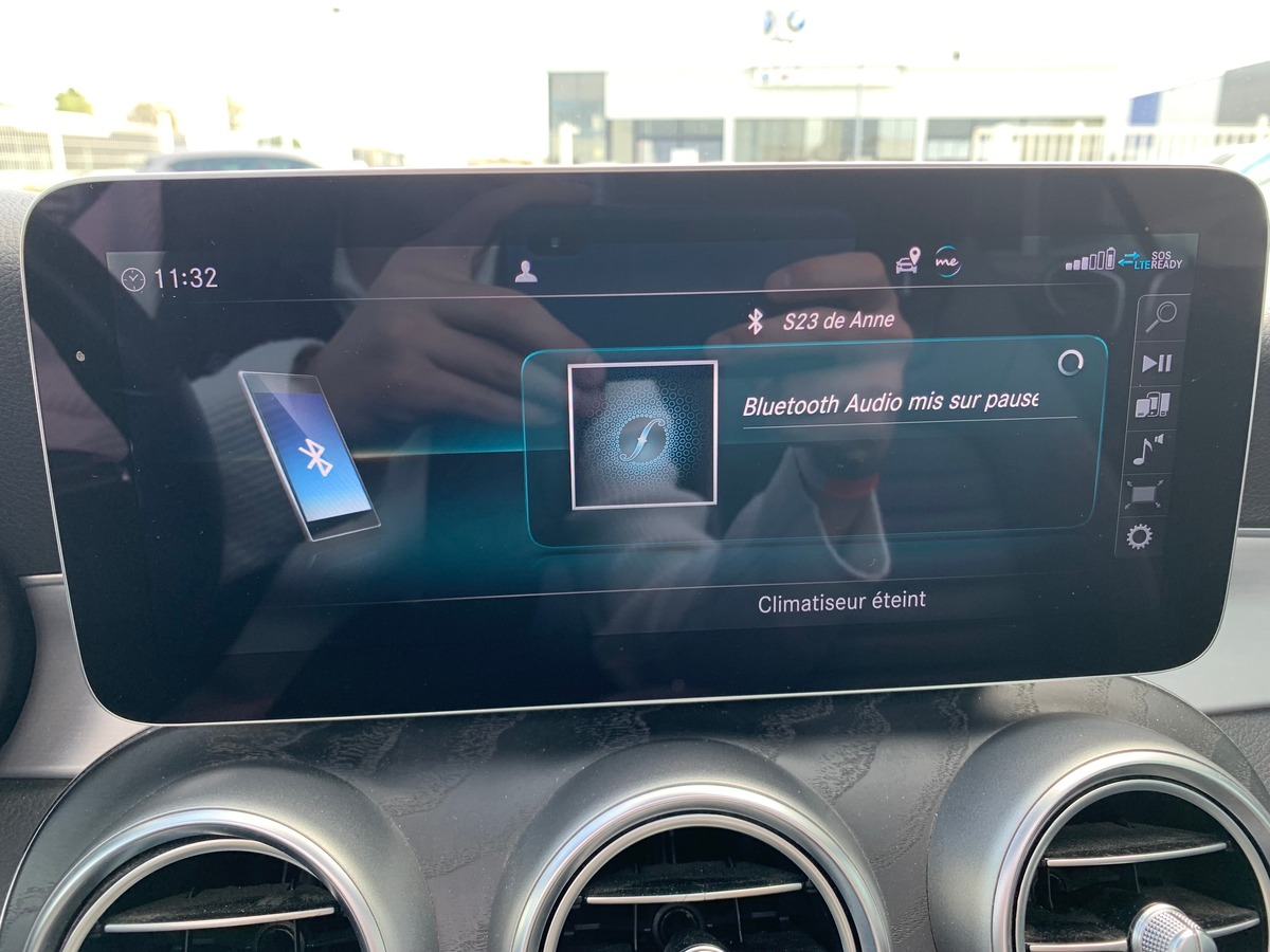 Mercedes-Benz Classe C Cabriolet 194 ch | AMG Line | Siéges électriques chauffants | Caméra de recul