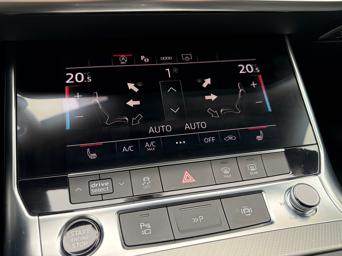 Audi A6 Avant 40 TDI 204 CH BUSINESS LINE / TOIT PANO / TVA / 87043 KMS