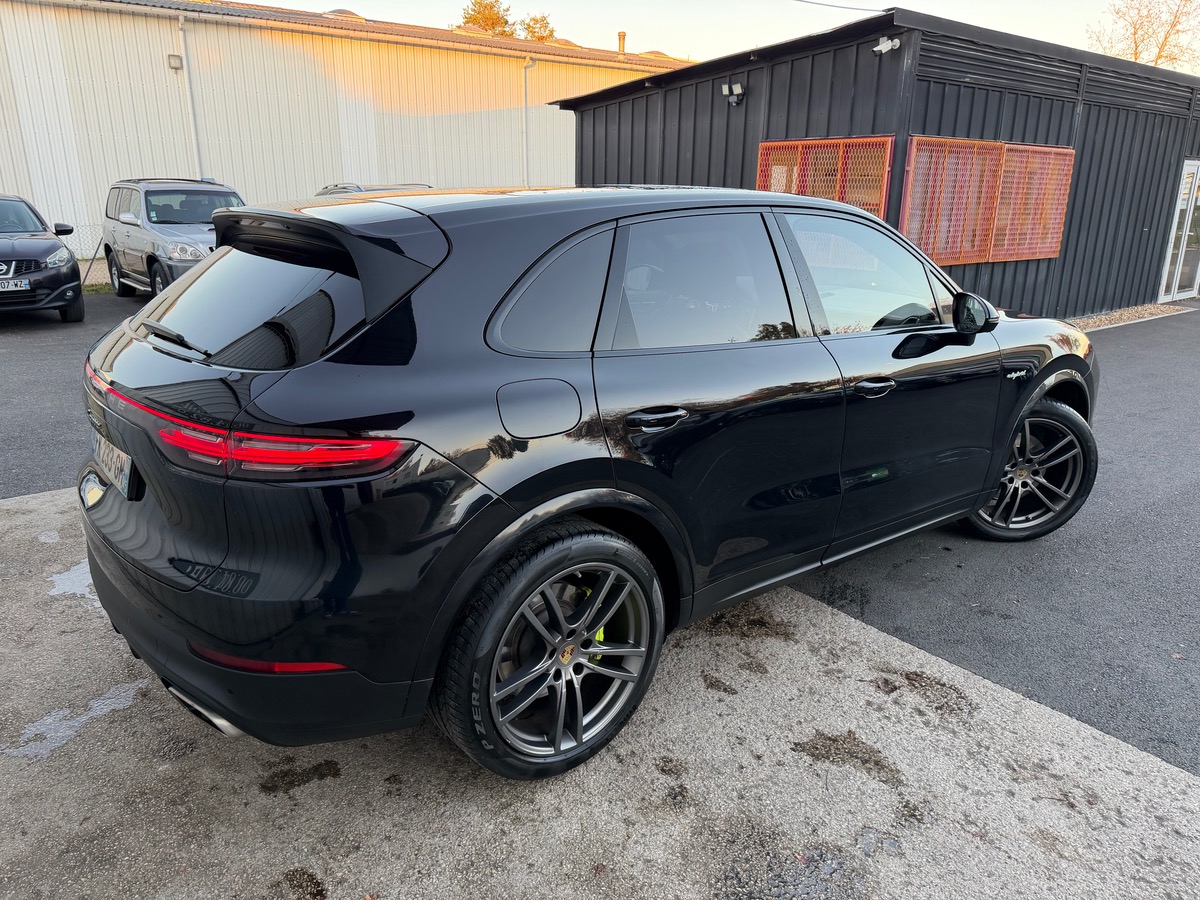 Porsche Cayenne E-Hybrid 3.0 V6 462 ch Tiptronic BVA S/ Véhicule Français/ Toit Ouvrant/GTIE 12 MOIS