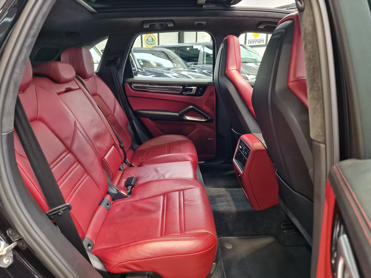 Porsche Cayenne III 4.0 V8 TURBO 550CH TOIT PANO/CHRONO/BOSE/CARBONE D