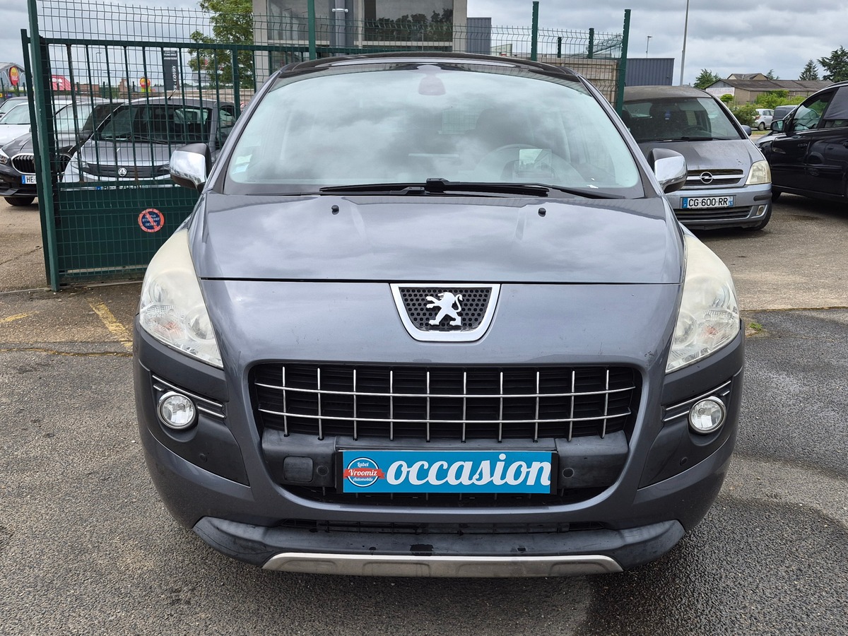 Peugeot 3008 1.6 HDI 16V 112ch FAP BMP6 Blue Lion Premium Pack