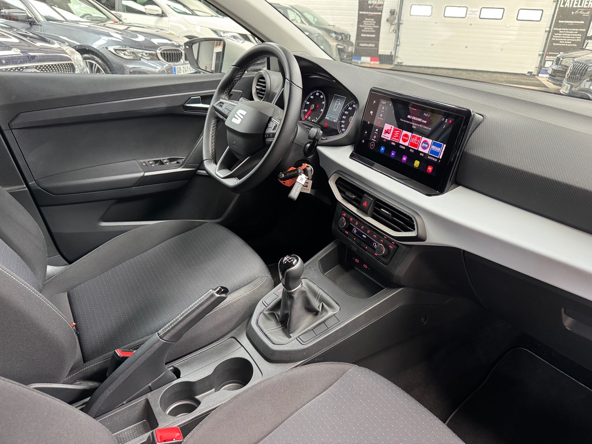 Seat Ibiza 1.0 ECOTSI 95CV URBAN 1ERE MAIN/CARPLAY F