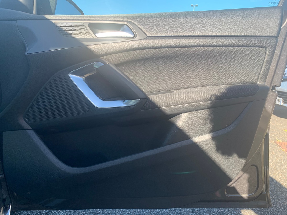 Peugeot 308 130 ch | Allure | Premiére Main | Caméra de recul | Radar avant | Régulateur de vitesse