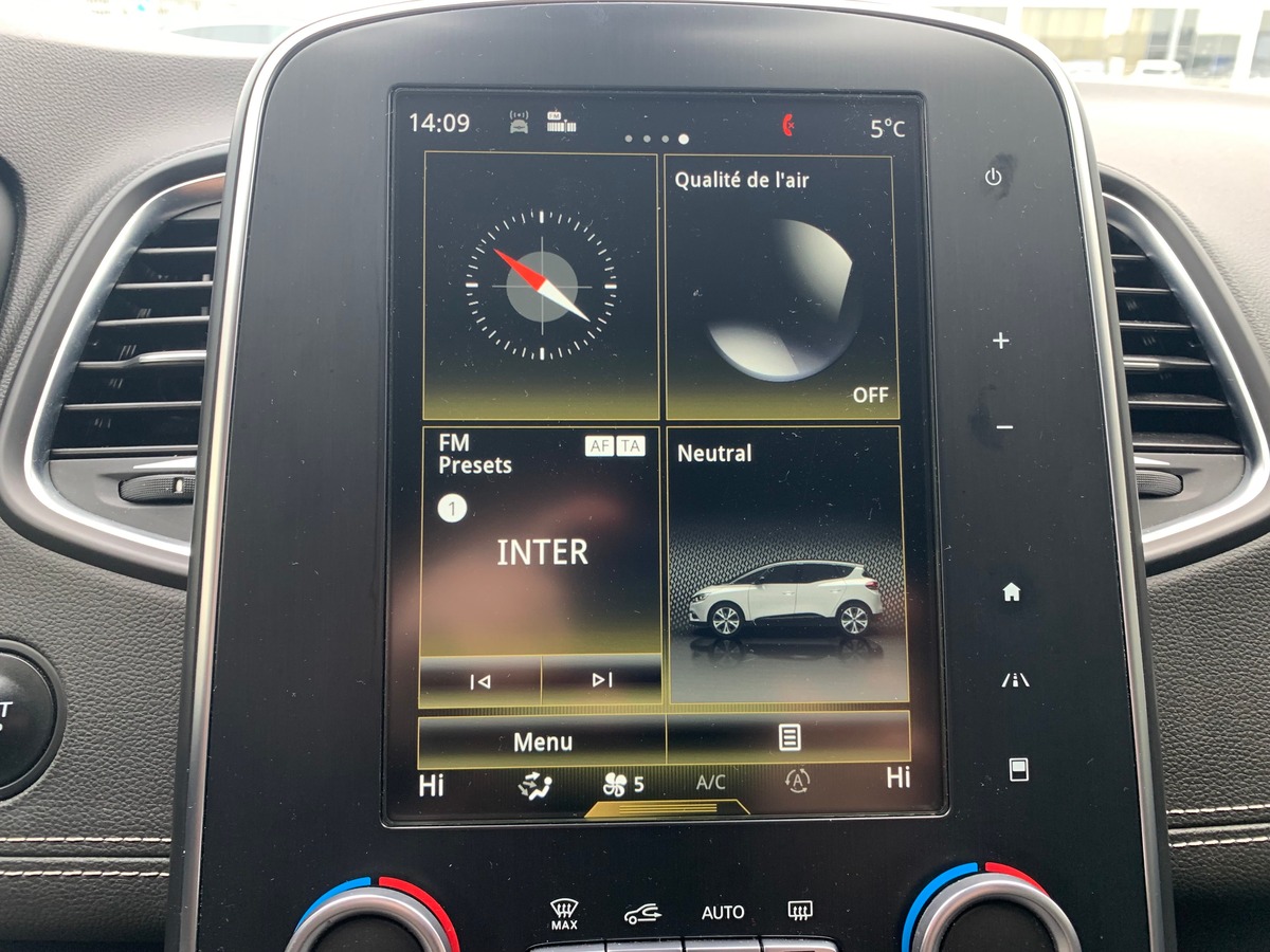 RENAULT Scenic INTENS | Système d'accès, démarrage sans clé | Caméra de recul | Phares avant LED
