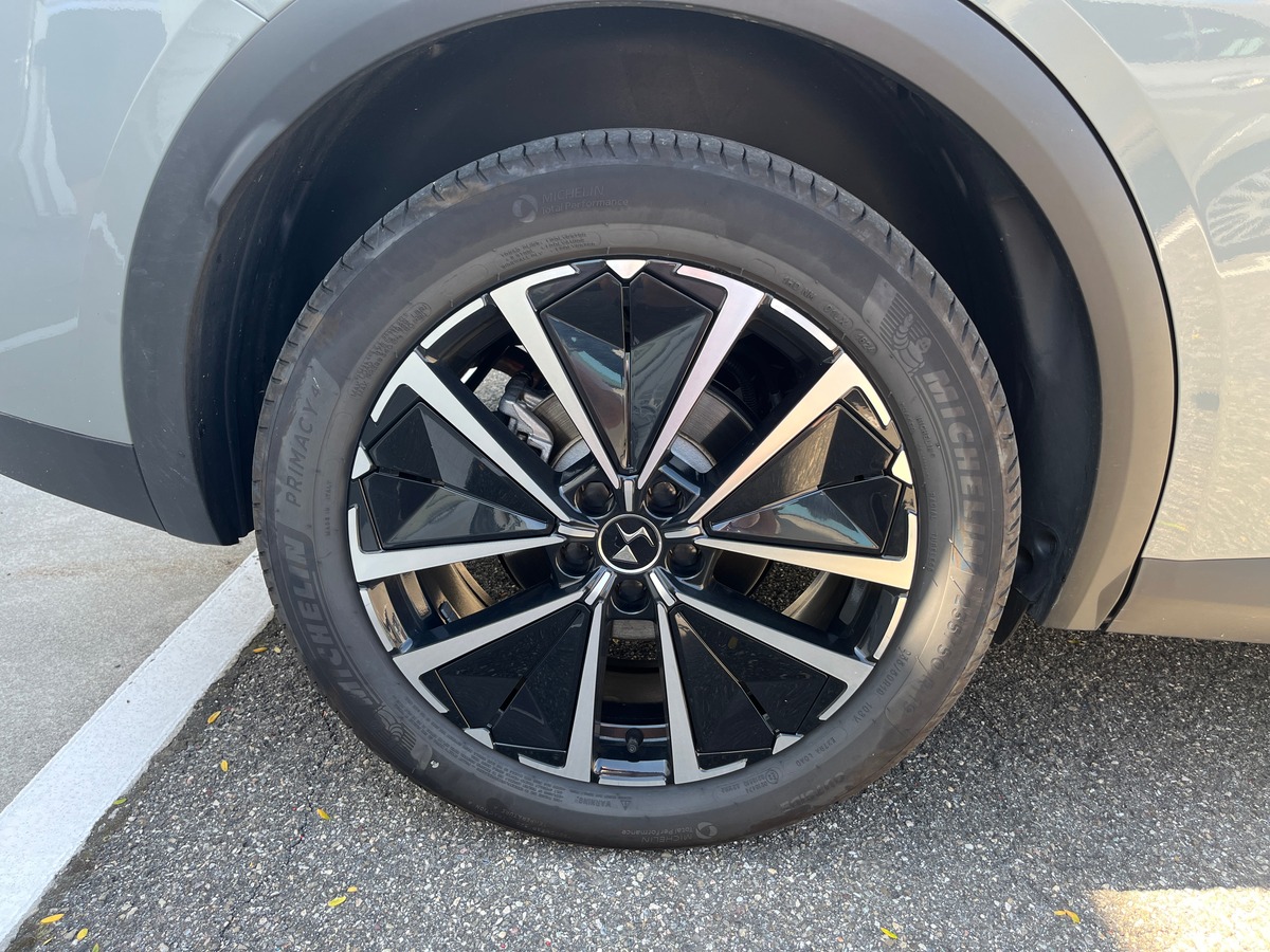 DS DS7 CROSSBACK E-TENSE 225 OPERA, SIEGES ELEC, CHAUFFANT, TOIT OUVRANT, HAYON ELEC MAIN LIBRE, REG
