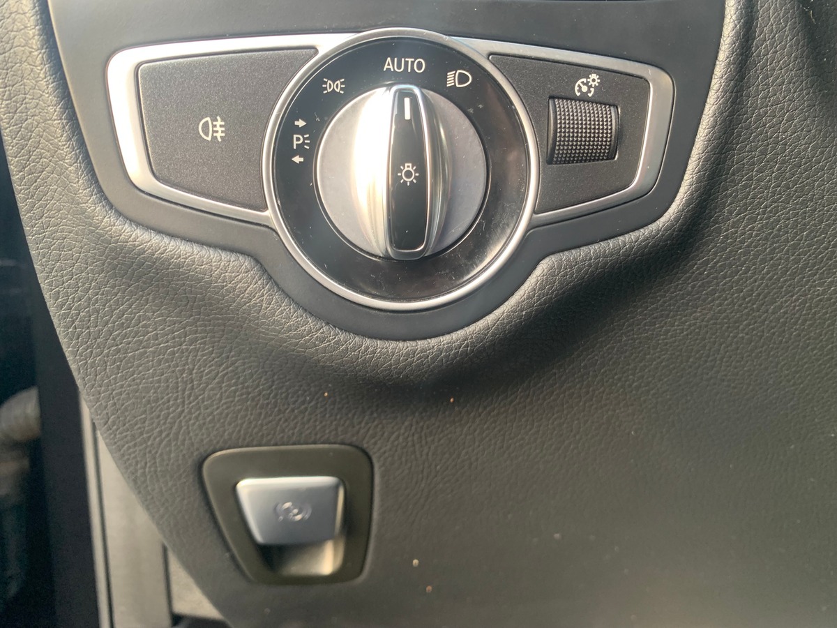 Mercedes-Benz GLC Coupé 170 ch | 4MATIC | Toit ouvrant | Caméra de recul | Avertisseur angles morts