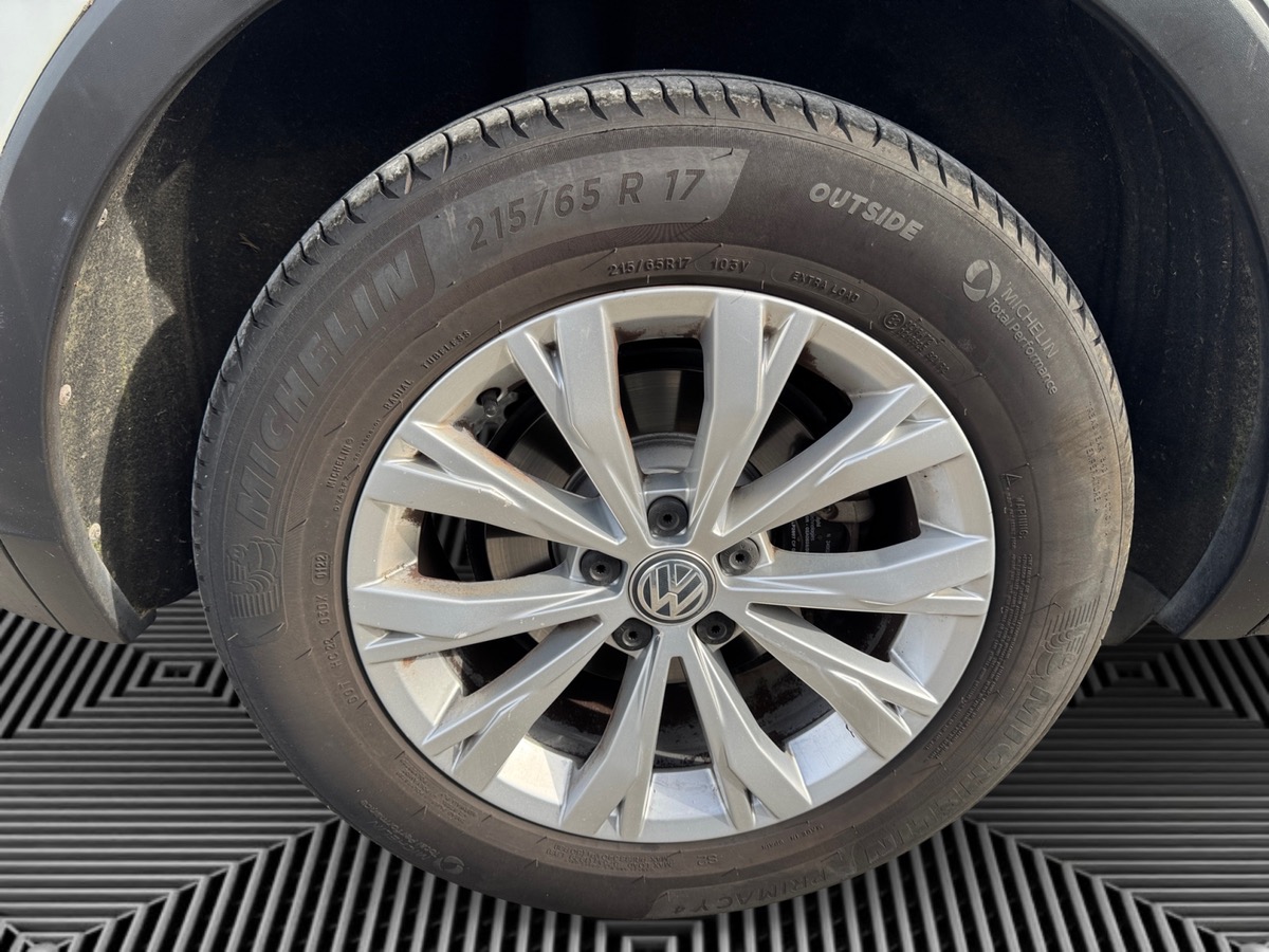 Volkswagen Tiguan 2.0 190cv CARAT/ distrib OK / 4MOTION