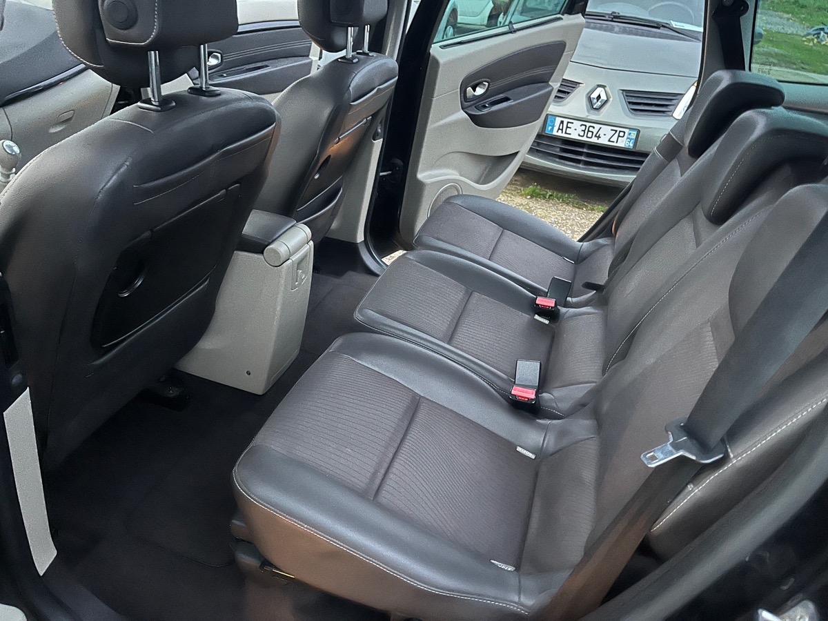 RENAULT Grand Scenic 1.9dci 130ch