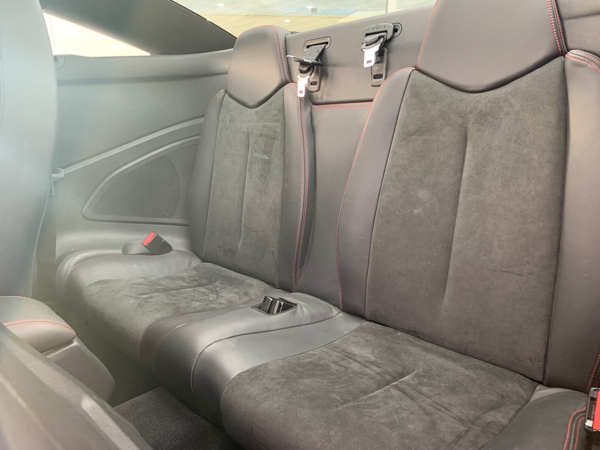 Peugeot RCZ 270 | R | Pack Sport | GPS | Radar avant arriére | Baquet sport mi-cuir Alcantara