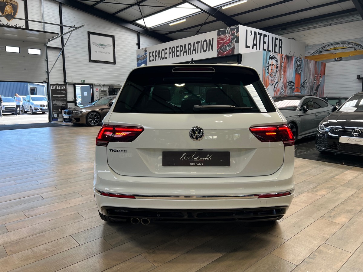 Volkswagen Tiguan II 2.0 TDI 150 DSG7 R-LINE  ATTELAGE/TOIT PANO/CARPLAY/