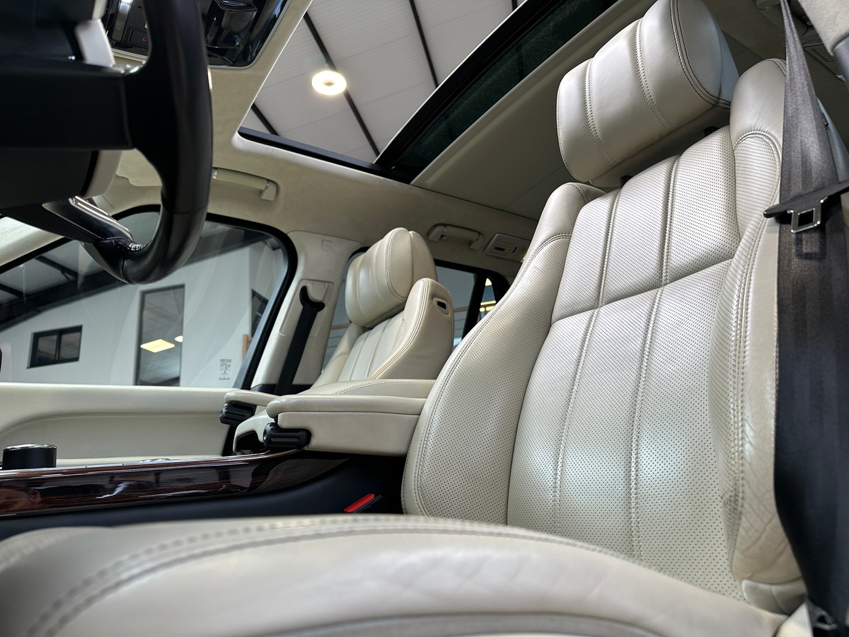 Land-Rover Range Rover SDV8 Vogue 4.4 L 339 ch Autobiography