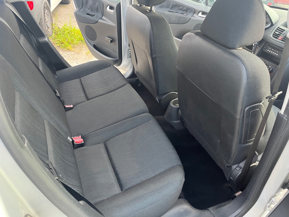 Peugeot 207 1.4 75CH