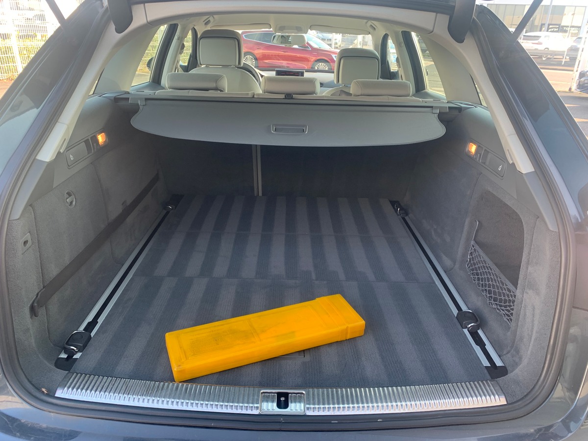 Audi A6 Avant 190 ch | Ambiente | Régulateur de vitesse | Radar de stationnement avant arriére | GPS