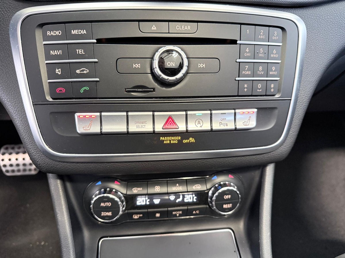 Mercedes-Benz CLA shooting brake 220d 177 G-DCT Fascination AMG