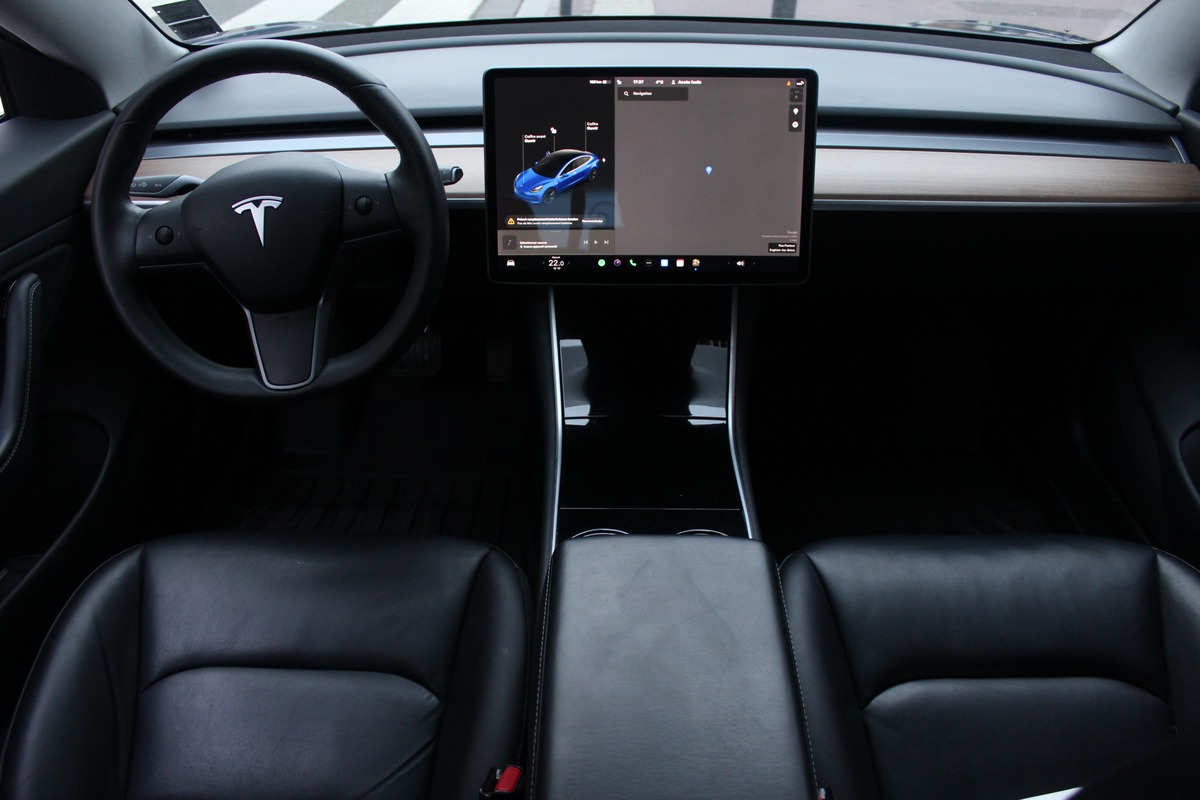 Tesla Model 3 306 AUTONOMIE STANDARD PLUS RWD 50KWH 4CV