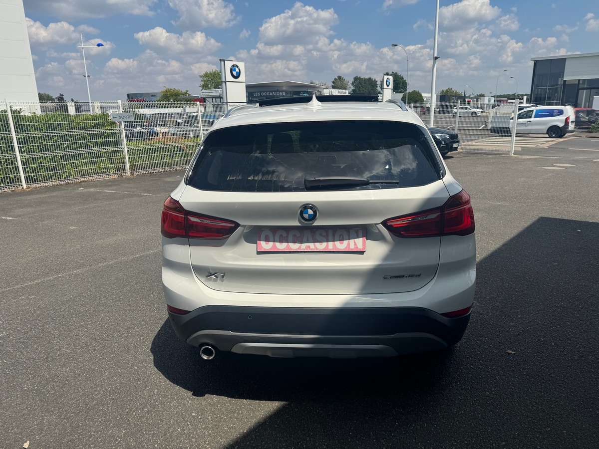 Bmw X1 116 | X-Line sDrive | Toit panoramique | Caméra recul | Régulateur vitesse | Siéges chauffant