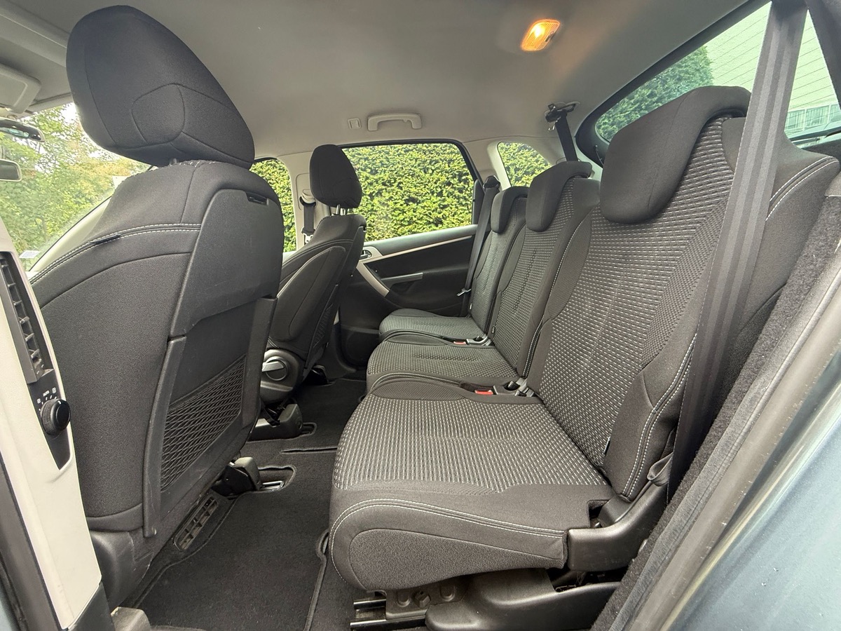Citroën C4 Picasso 1.6 HDI 112 CV exclusives 1er main 4X sans frait