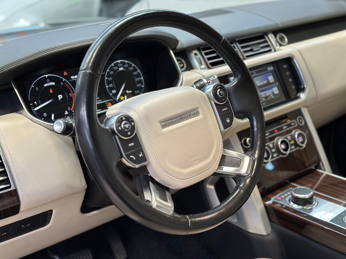 Land-Rover Range Rover SDV8 Vogue 4.4 L 339 ch Autobiography