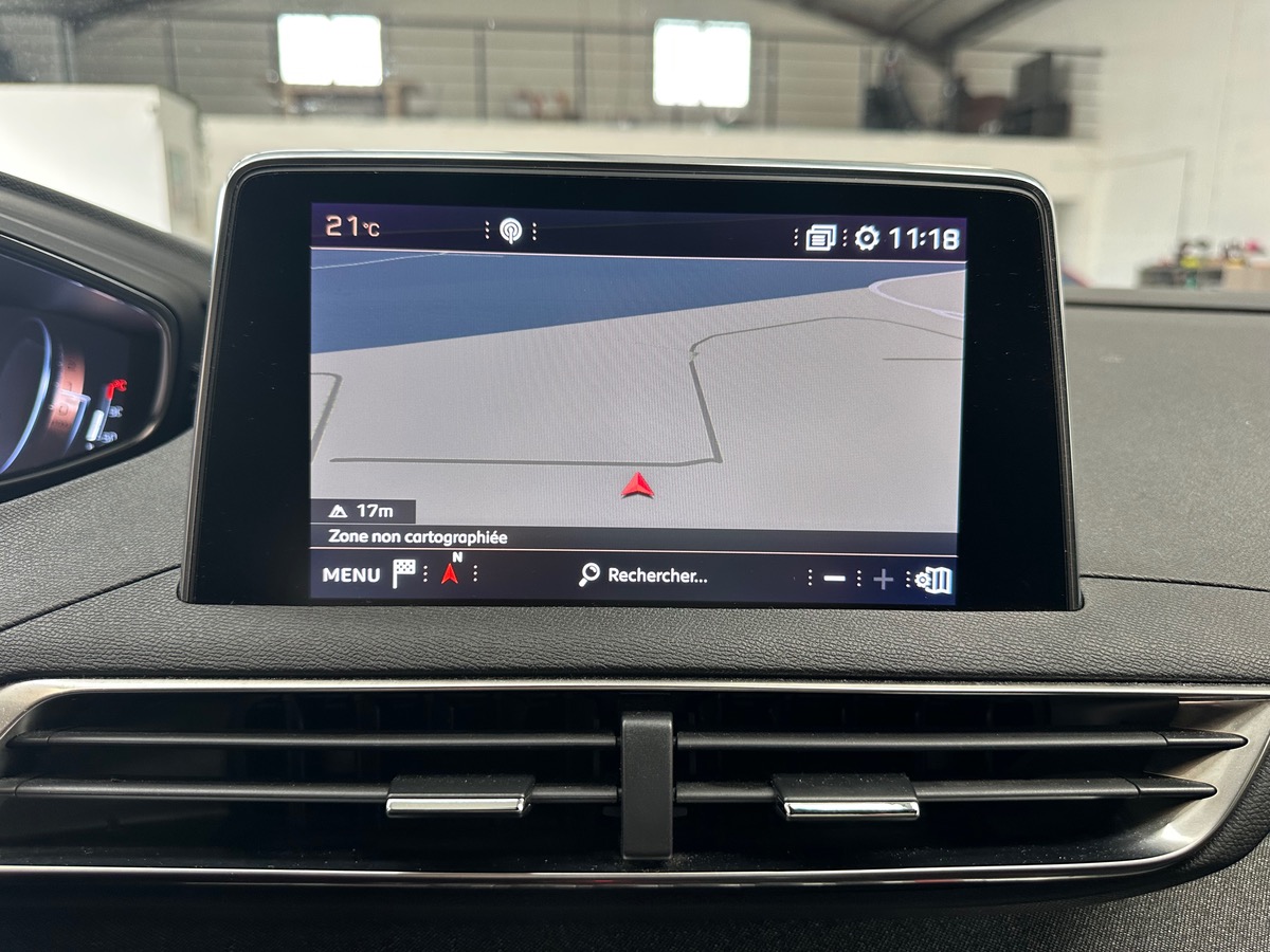 Peugeot 3008 1.2 PureTech 130ch S&S GT Line / Entretien complet Peugeot / Distribution neuve