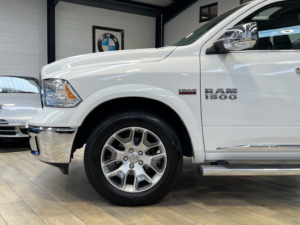 Dodge RAM 1500 5.7 V8 HEMI 395CV  LIMITED ÉTHANOL c