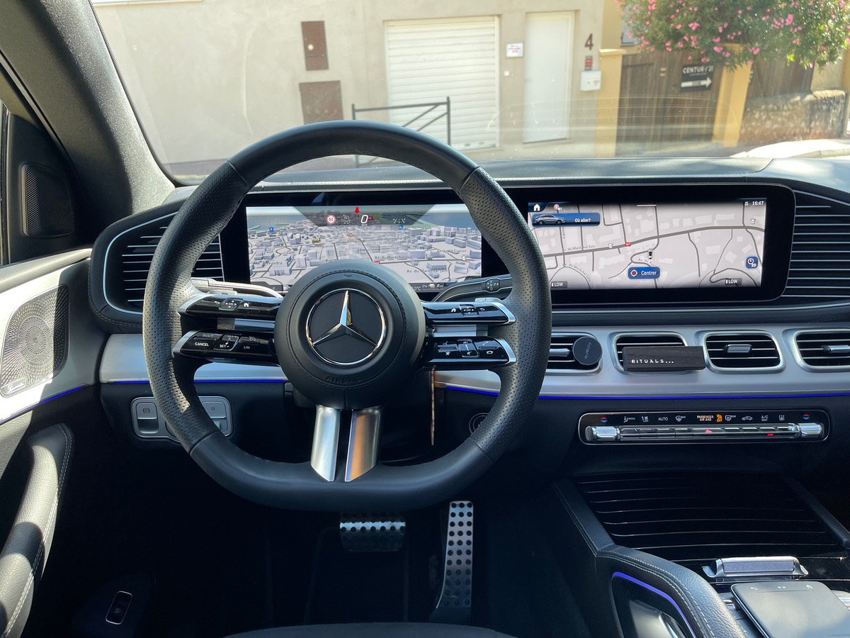 Mercedes Benz GLE Coupé 350 De 4MATIC /AMG LINE/  Toit Ouvrant / Pack Sport Black /