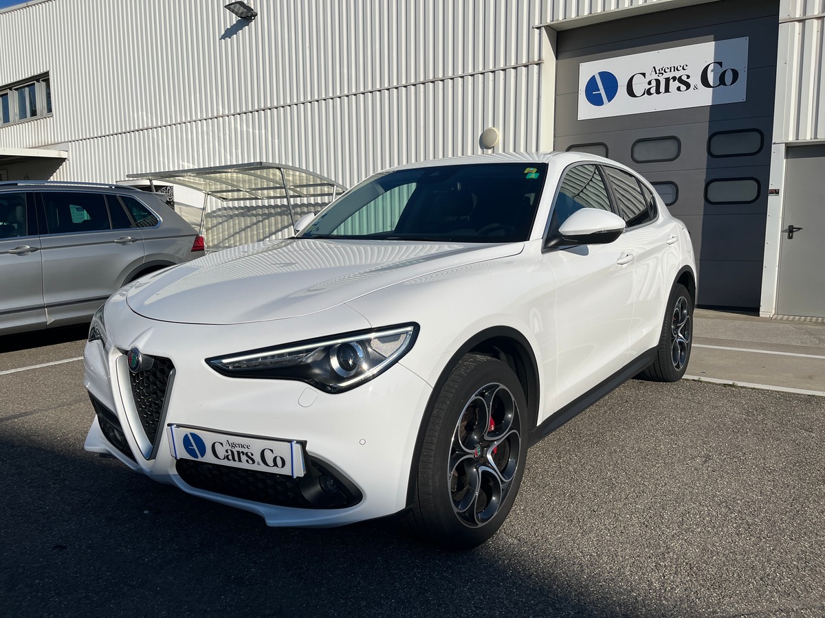 Alfa Romeo Stelvio 2.2 210CH Q4 SPORT EDITION, AT8, HAYON ELEC, CAMERA, MAINTIEN DANS LA VOIE