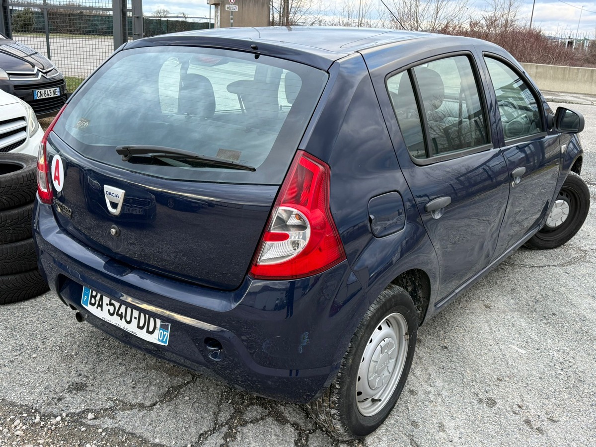 Dacia Sandero 1.4 MPI GPL eco2 72 cv BON ETAT GENERAL KIT EMBRAYAGE NEUV AVEC FACTURE