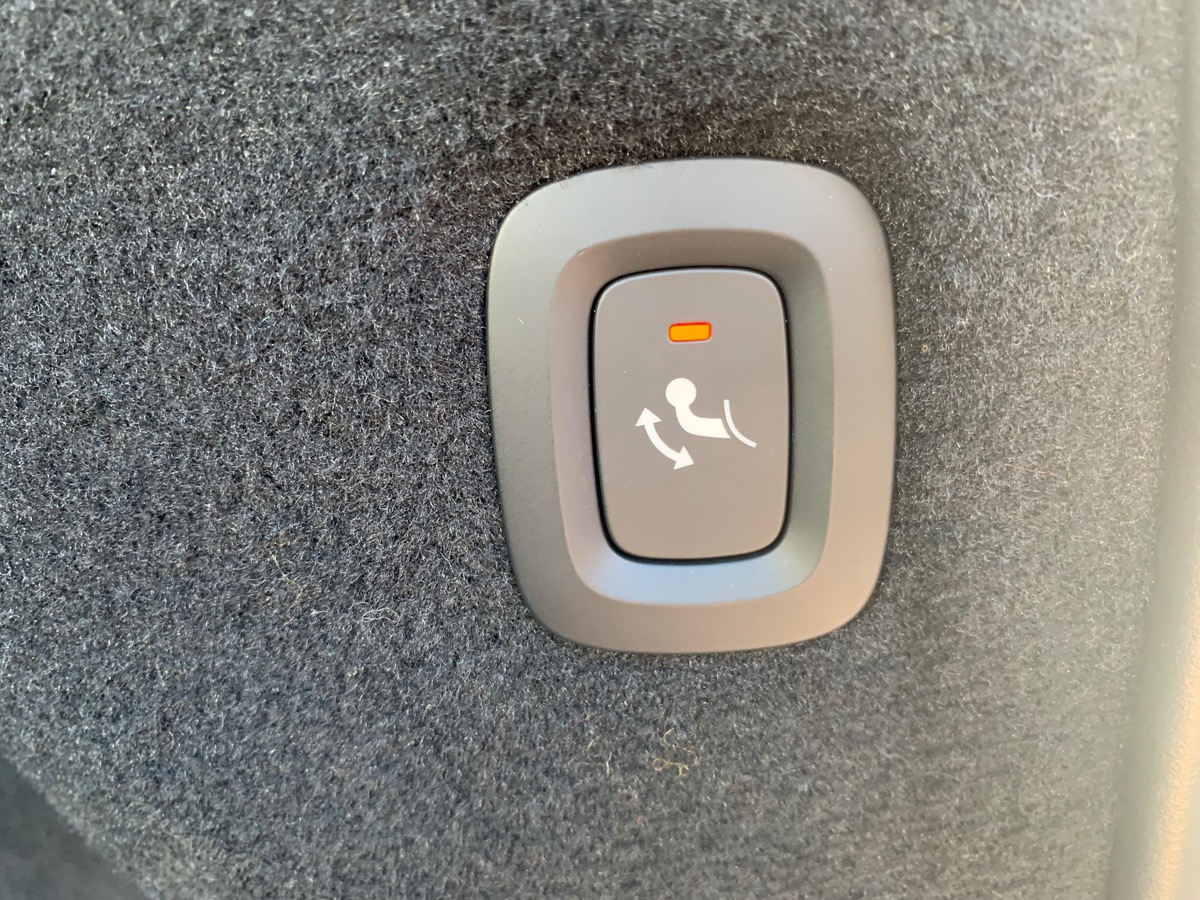 Volvo XC90 388 | R-DESIGN | Pack Prestige | Attelage | Toit ouvrant Panoramique | Caméra de recul