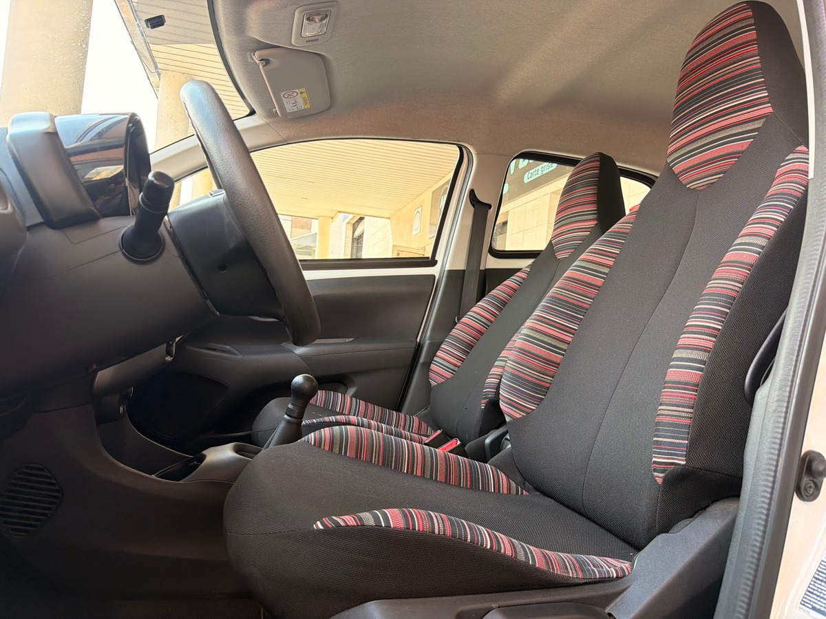 Citroën C1 1.0 70 LIVE 5 Portes - Idéal jeune conducteur