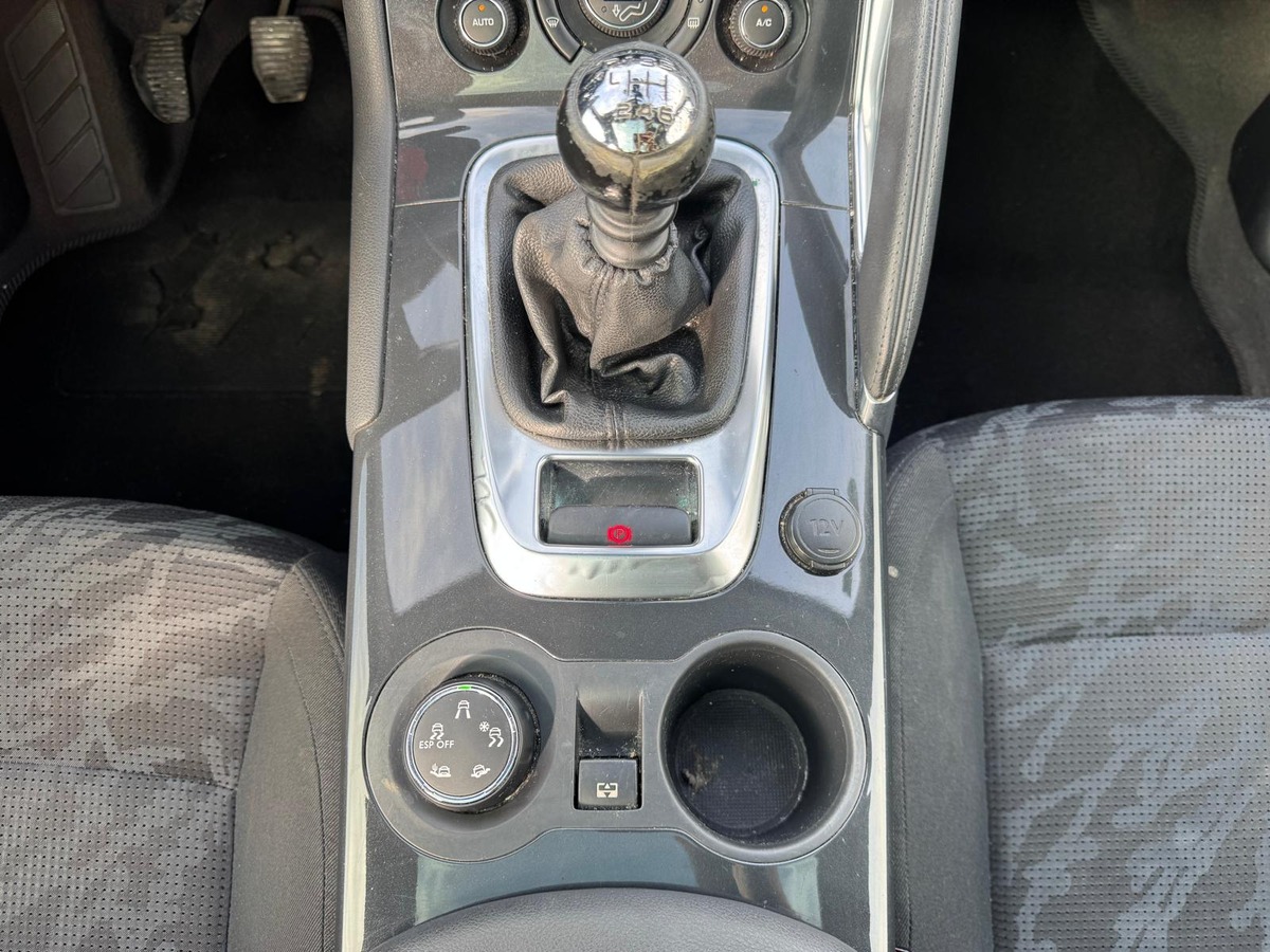 Peugeot 3008 1.6 HDi 110CH Allure - Révisé - Garantie