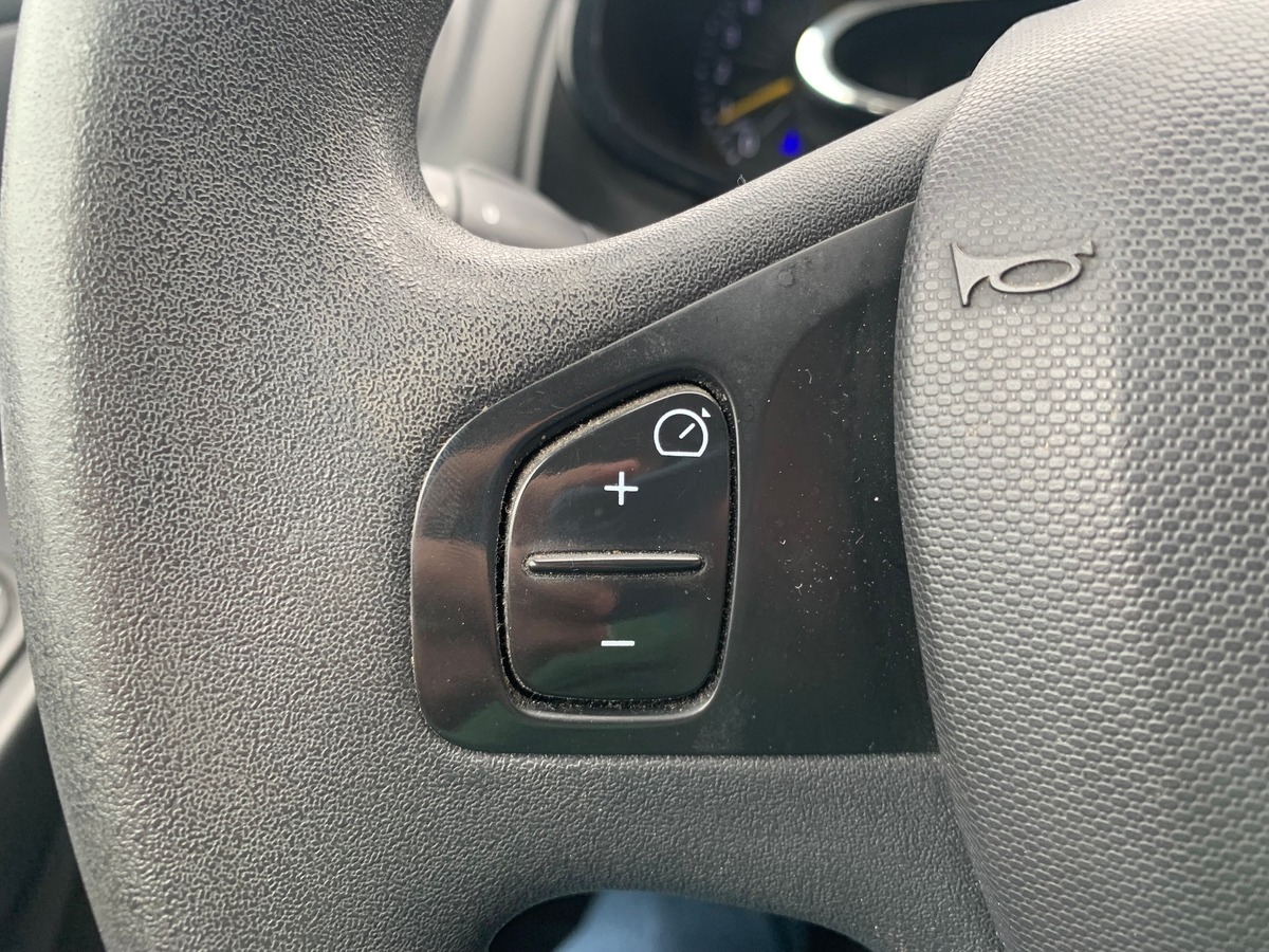 RENAULT Clio IV 75 ch | Régulateur de vitesse | Bluetooth | Kit de distribution changé chez RENAULT