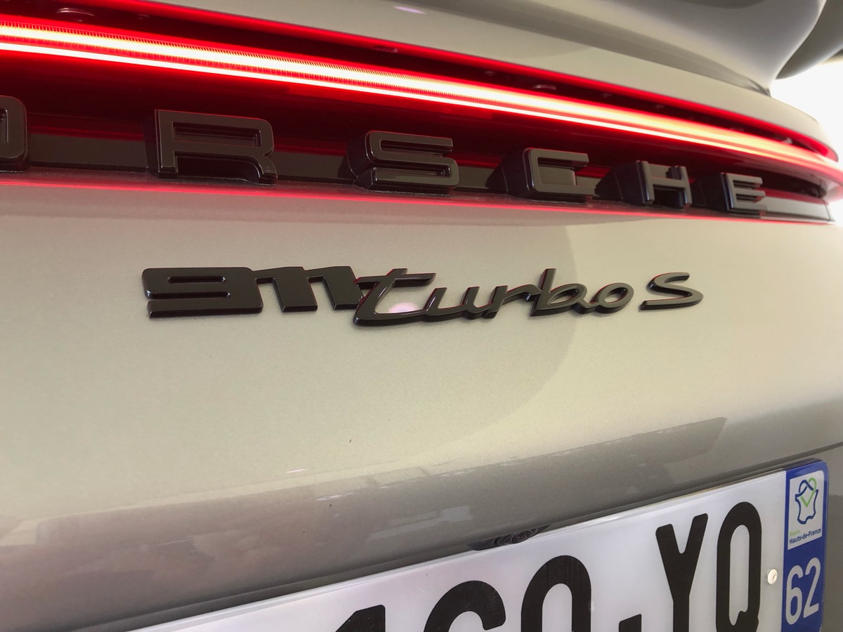 Porsche 911 TURBO S COUPE / TVA / 13464 KMS