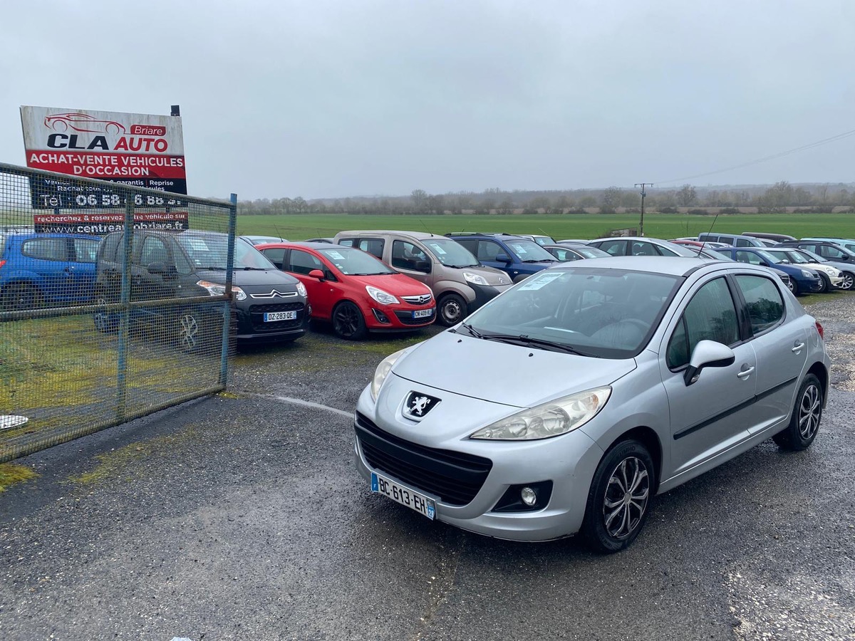 Peugeot 207 1.4 hdi 70cv 2990eu