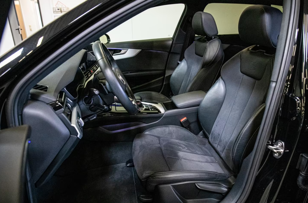 Audi A4 Avant V 40 TFSI 204ch S line S tronic 7 Pack Competition Bang&Olufsen Toit ouvrant