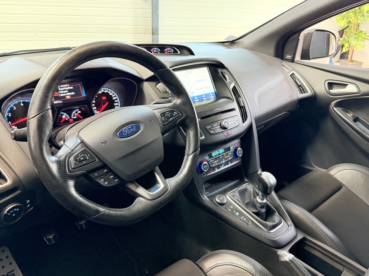 Ford Focus RS 2.3 ECOBOOST 350 CV
