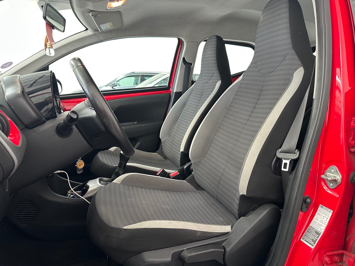 Toyota Aygo 1.0 VVT-i 72ch x-play 3P MY19