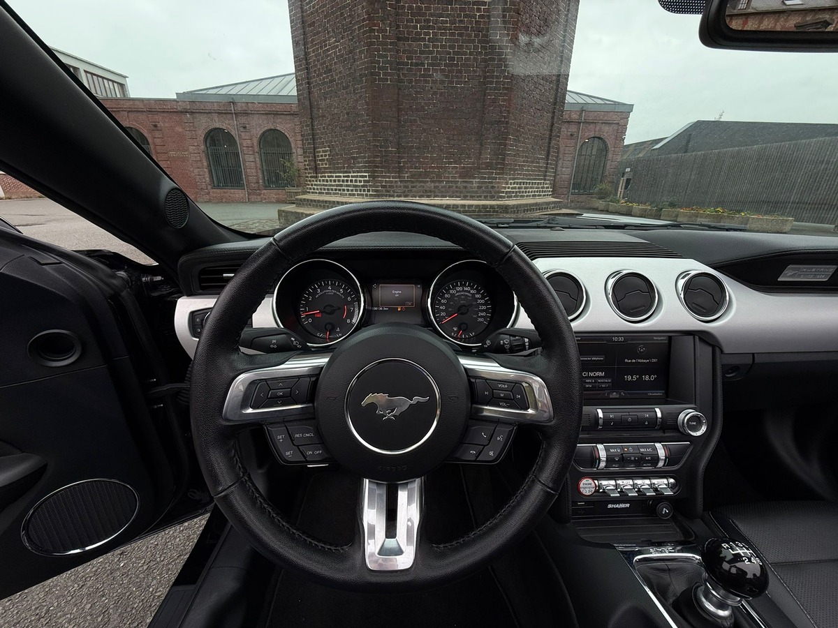 Ford Mustang Convertible GT V8 5.0L / ORIGINE FRANCE / REVISEE