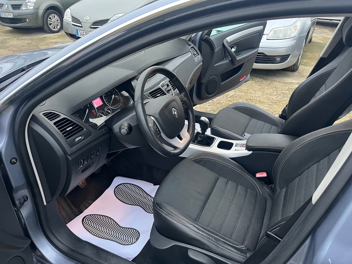 RENAULT Laguna 2.0 dci 115666km
