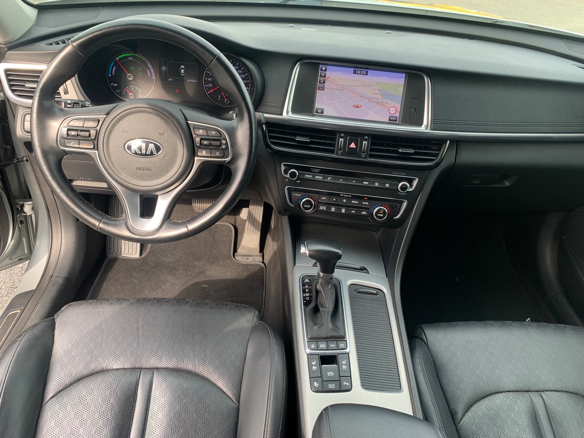 Kia Optima ULTIMA 2.0 GDI | 205 ch Hybride Rechargeable | Caméra recul 360°| Toit ouvrant électrique