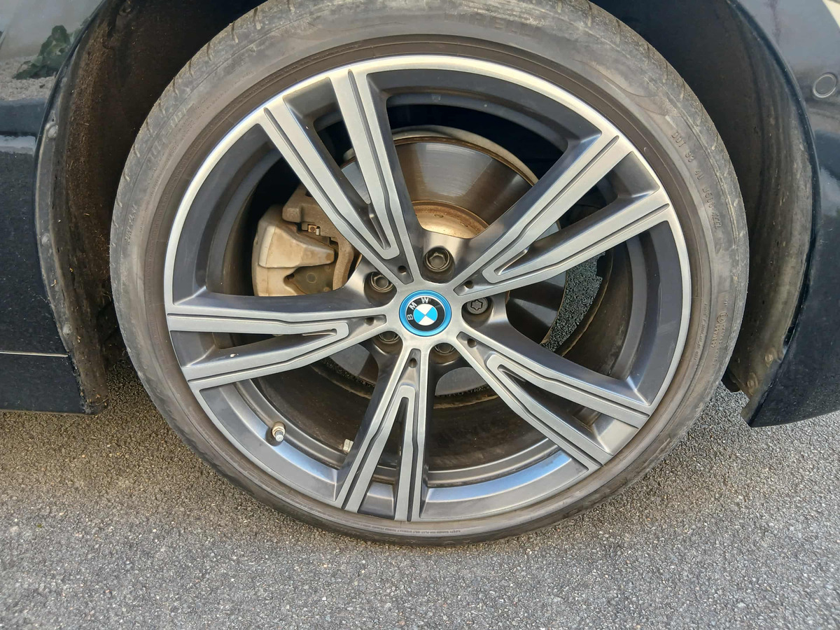 Bmw 320e touring xdrive 204 ch | M SPORT | XDRIVE | Attelage | Caméra de recul | Eclairage ambiance