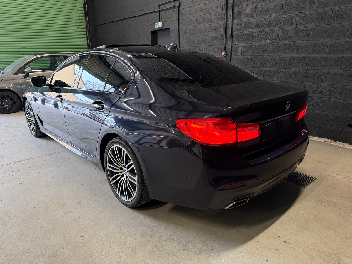 Bmw Série 5 G30 520D xDrive 190 ch BVA 8 M Sport Harman Kardon / Toit ouvrant / Caméra 360°